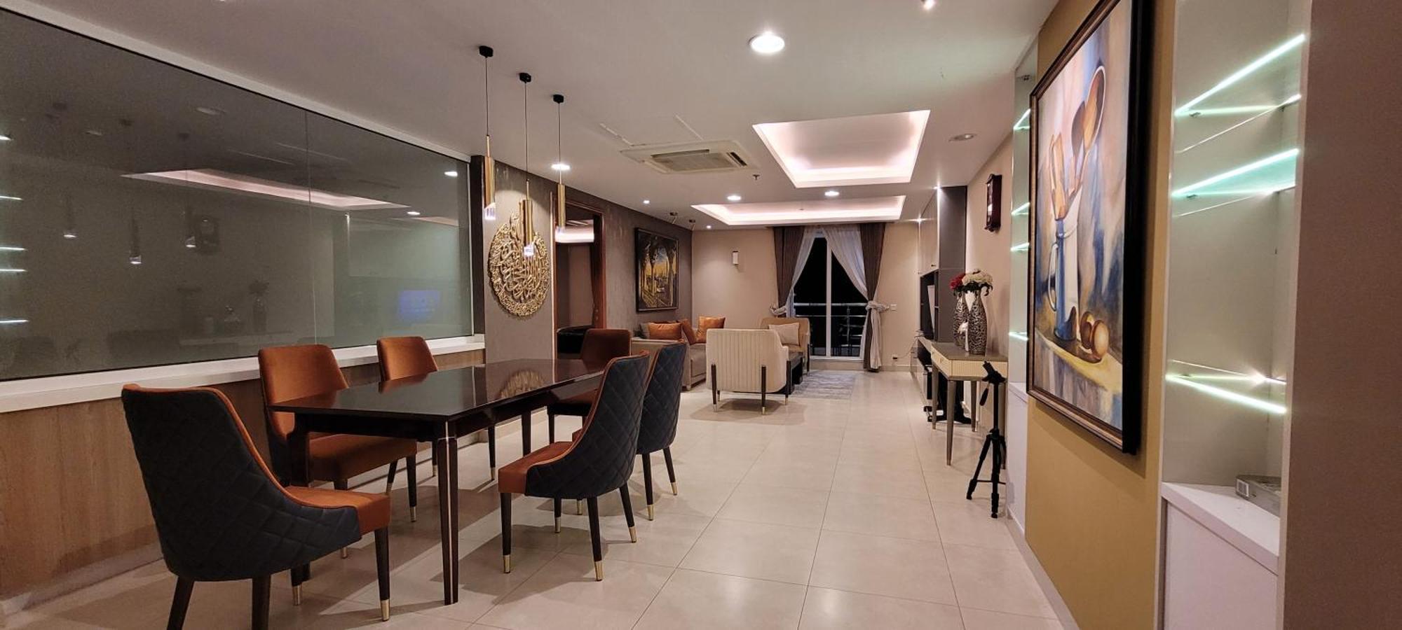Goldcrest Luxury Apartments Lahore Exterior foto