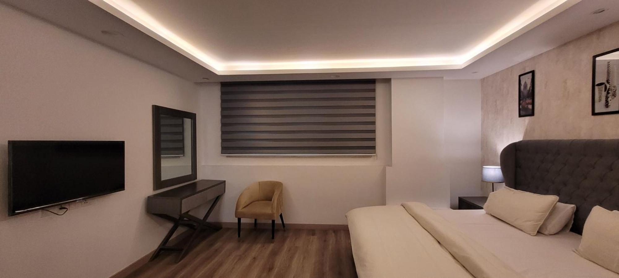 Goldcrest Luxury Apartments Lahore Exterior foto