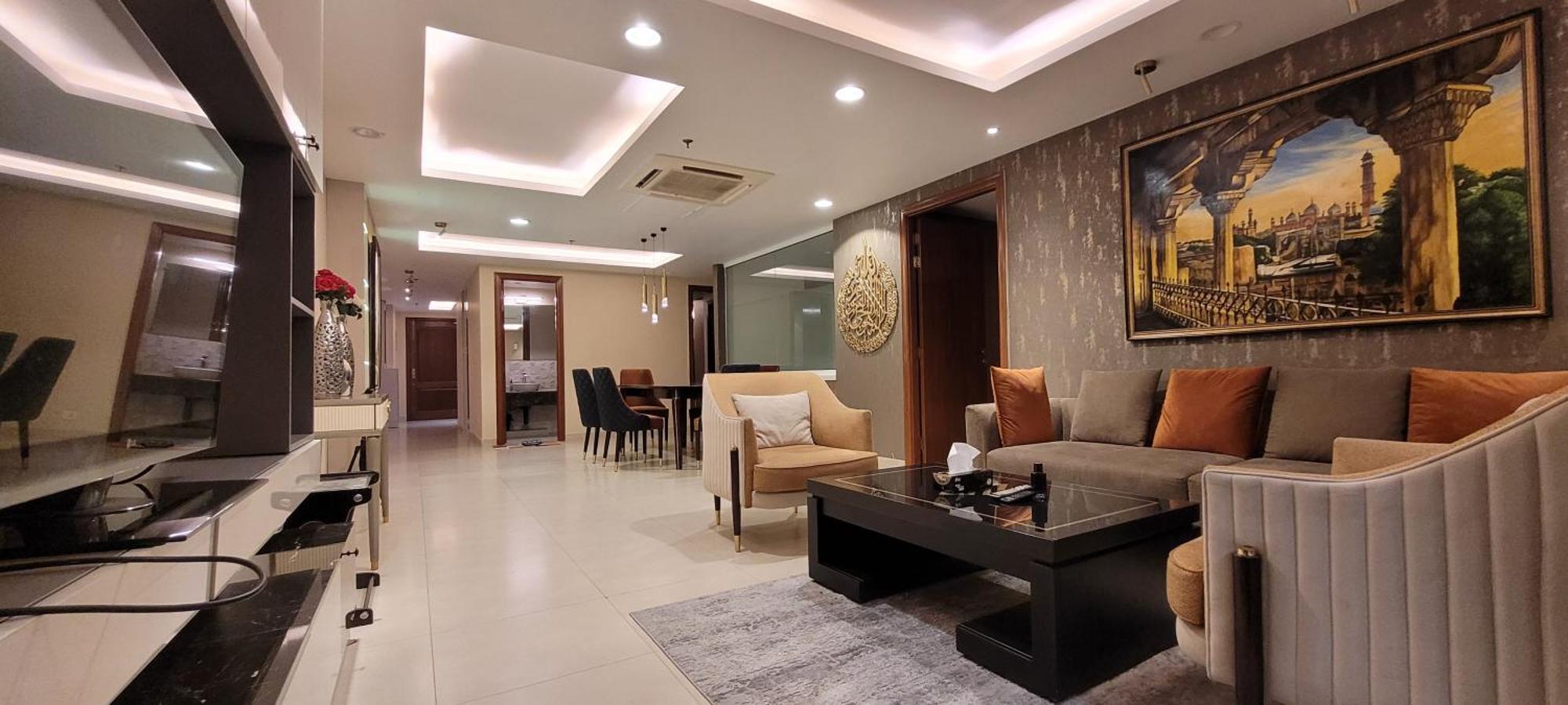 Goldcrest Luxury Apartments Lahore Exterior foto