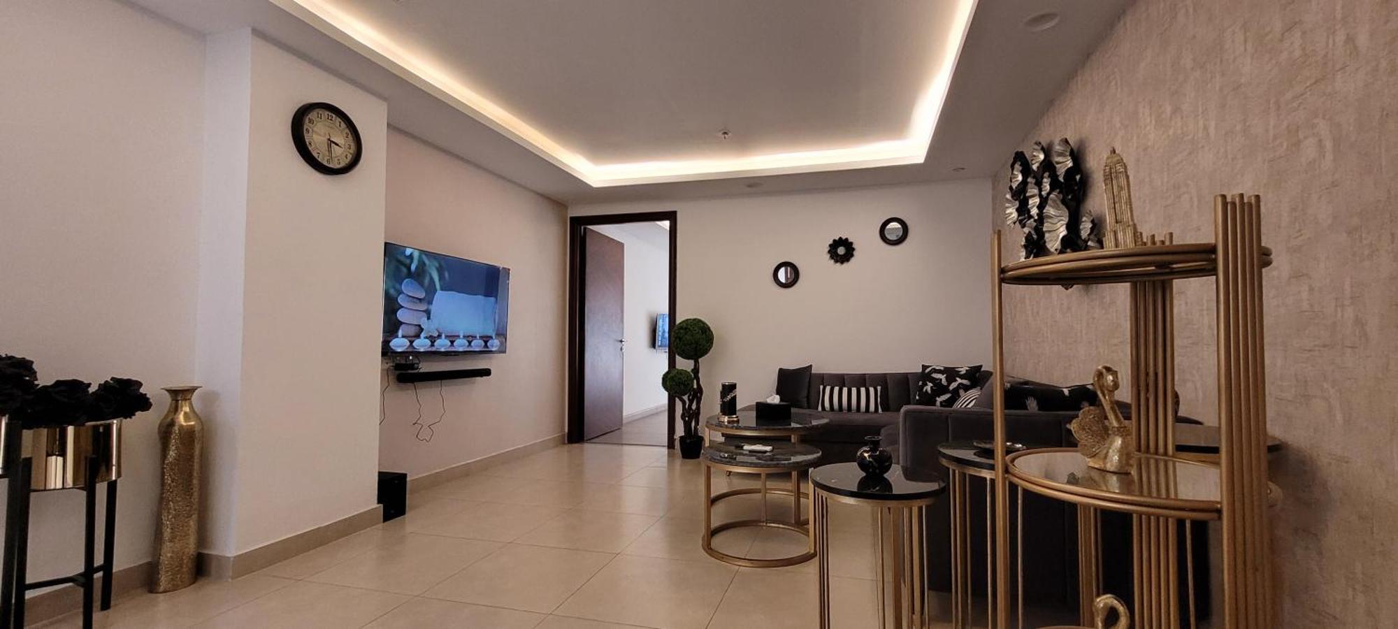 Goldcrest Luxury Apartments Lahore Exterior foto