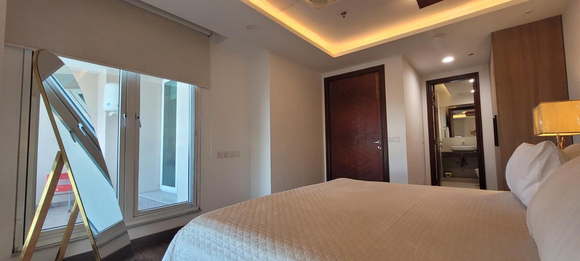 Goldcrest Luxury Apartments Lahore Exterior foto