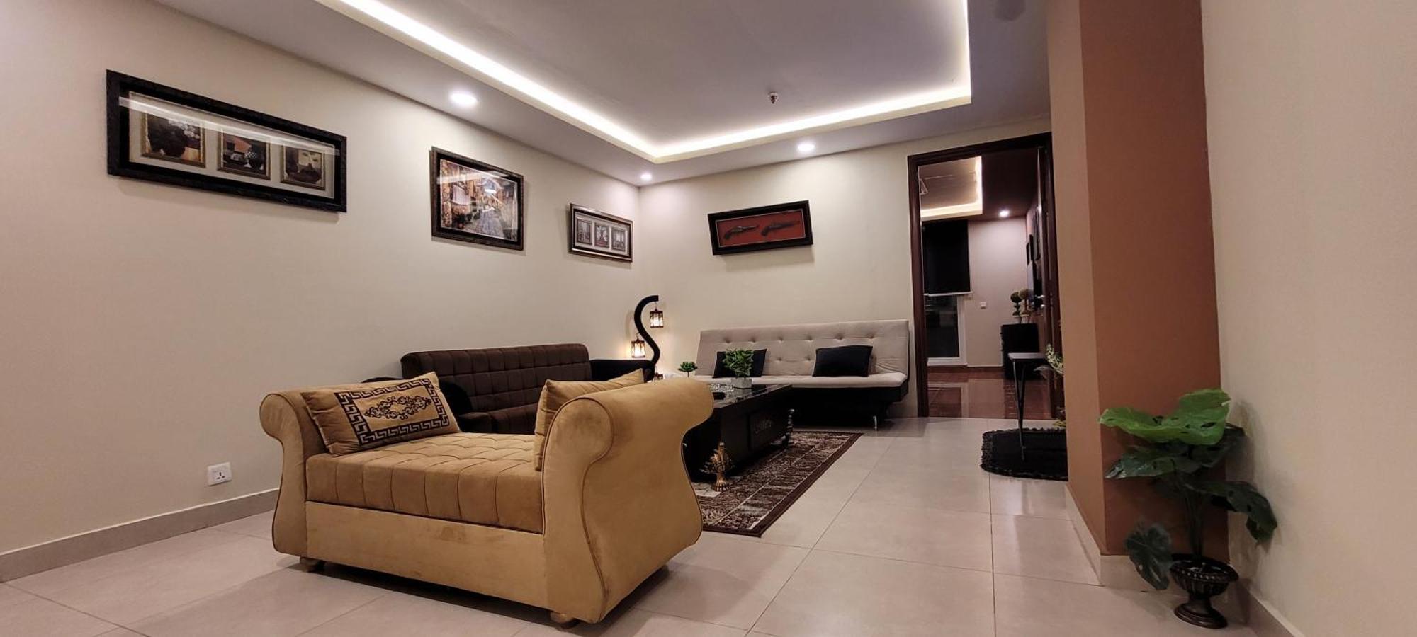 Goldcrest Luxury Apartments Lahore Exterior foto